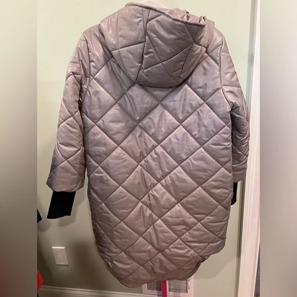 Colori Taupe Puffer Coat European Brand NEW - Picture 8 of 9